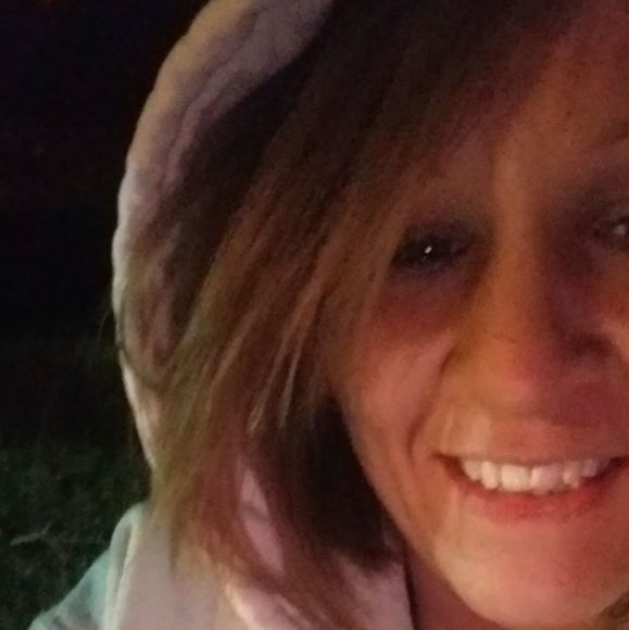 Meet your Posher, Jeannie - Picture 1 of 1